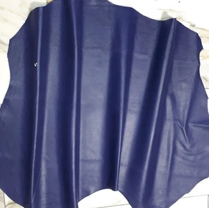 LEDER TIP 40037-B, Lederreste, 1 Lederhaut 0,6mm, royalblau nappa - Picture 1 of 2