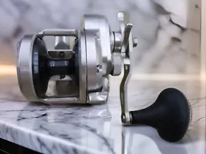 Shimano 11 Ocea Jigger 1500 HG Baitcastrolle Rechtshand JPN - Bild 1 von 6