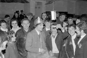 Lote 20 Antiguos Negativos Foto 35mm Bobina Reunión An. 1970 - Bild 1 von 21