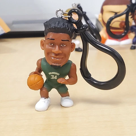 GIANNIS ANTETOKOUNMPO BIG SHOT BALLERS MINIFIGS - SERIES 1 Cover