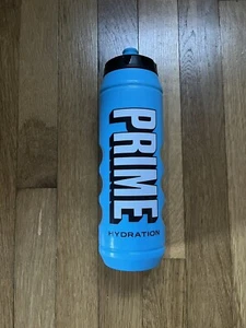 PRIME Hydration 32oz Blue Water Bottle - Picture 1 of 3