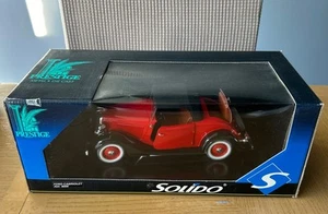 PRESTIGE SOLIDO ROSSO FORD CABRIOLET # 8009 SCALA 1/18 AUTO PRESSOFUSA - Foto 1 di 7