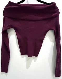 Nuevo con etiquetas Suéter Princesa Polly Borgoña Fuera del Hombro Talla XS/S $58 - Imagen 1 de 5