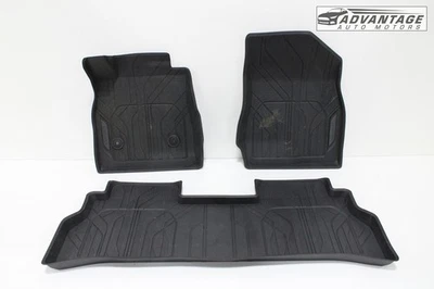 2024-2025 CHEVROLET TRAX PISO INTERIOR TAPETE TAPETE DE BORRACHA CONJUNTO 4 FABRICANTE DE EQUIPAMENTO ORIGINAL - Imagem 1 de 4