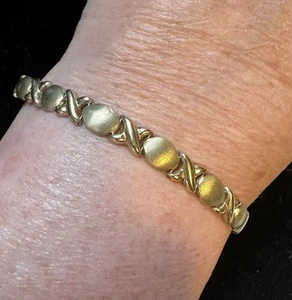 "Pulsera XO de oro amarillo de 10k 7,25""" - Imagen 1 de 8