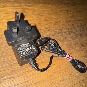 Yamaha MG06X Cavo Alimentazione Mixer UK, MU18-D120150-B2 Apparecchio Audio/Video - Foto 1 di 7