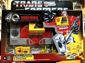 Transformers Retro G1 Blaster & Steeljaw AutoBot Action Figure New In Hand - Picture 1 of 4