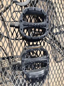 Mongoose Pedals Expert Pro Menace Venom 1/2 Inch Platform BMX Bike Mid School GT - Picture 1 of 6