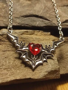 Damen Halskette in Silber Gothic im Oldscol Retro Design Gotisch Fledermaus - Bild 1 von 4