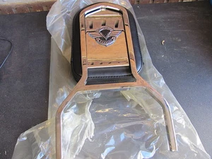 NOS OEM Kawasaki Backrest 2003-04 VN1500D Vulcan Classic K53043-062 - Picture 1 of 3