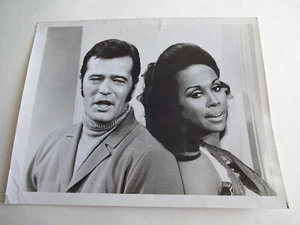 Vintage 1970s Robert Goulet Diahann Carroll Press Promo Photo 1970 10" x 8" - Imagen 1 de 2