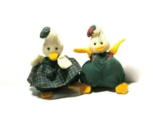 Celtic Ducks Fabric Folk Art Green Plaid Felt Beaks Feet St Patrick's Day Shelf - Picture 1 of 3