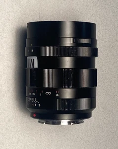 Voigtländer Objektiv 17,5 mm f/0,95 Nokton Asph manueller Fokus für Micro 4/3 - Bild 1 von 8