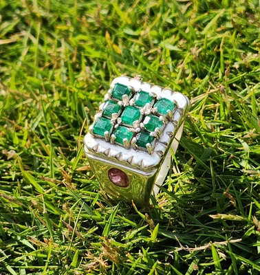 Anillo de plata hecho a mano para hombre con esmeralda natural de 2+ct y zafiros rosados de 1,5ct Foto 1 de 4