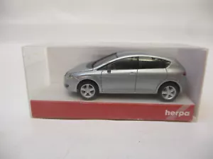 X-34677 Herpa 1:87 Seat Leon metallizzato, ottime condizioni - Foto 1 di 2