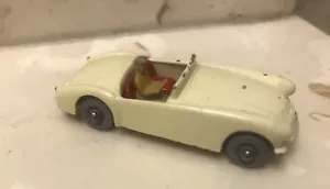 MATCHBOX LESNEY REGULAR WHEELS #19 MGA SPORTS CAR WHEELS No 19 - Picture 1 of 6