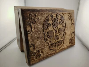 Wooden Carved Skull Jewelry Trinket Box brown decoration Dia De Los Muertos 7x10 - Picture 1 of 9
