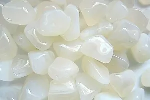 Three Opalized White Agate Tumbled Stones 20-25mm Reiki Healing Crystals Peace - Picture 1 of 5