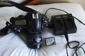 Nikon D3 set, works! Nikon 28-70mm AF Nikkor lens charger AS IS Free US shipping - Picture 1 of 8