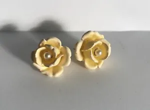 Yellow Rose Faux Pearl Center Clip on Earrings - Picture 1 of 5