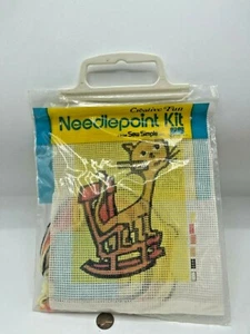 Vintage kreatives lustiges Nadelspitzen-Set Nähen einfache Katze auf Wippe USA  - Bild 1 von 3