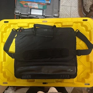 Original IBM ThinkPad Messenger Bag 16" Laptop Carrying Case Black - Picture 1 of 2