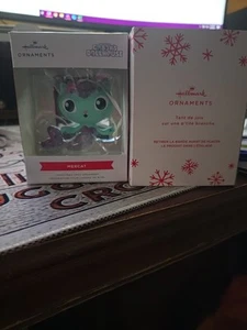 2023 Hallmark Decorazione Natalizia Gabby's Dollhouse Glitter Mercat Sirena Gatto - Foto 1 di 3