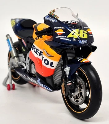 Minichamps 1/12 Honda RC211V Moto GP 2002 Valentino Rossi Signed Model Motorbike - Photo 1/4