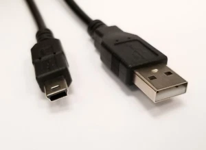 Old Skool USB Data Transfer Cable for Playstation Portable PSP 1000 2000 3000 - Picture 1 of 2