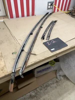 70 1970 BUICK SKYLARK GSX PUERTA TECHO VENTANA LATERAL VIDRIO SELLADO FABRICANTE DE EQUIPOS ORIGINALES ¡Carcasa de canal! Foto 1 de 4