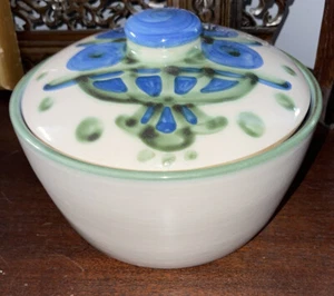 RARE M.A. Hadley Blueberry Bouquet ~ 8” (2 qt) Casserole Dish w/ Lid PERFECT - Picture 1 of 8