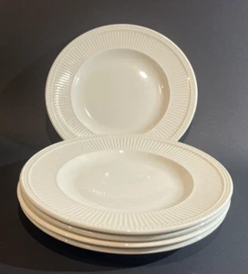 5 PIATTI INSALATA WINDSOR WEDGWOOD CON MOTIVO PUNTI E COSTOLE 8-3/8" - Foto 1 di 4