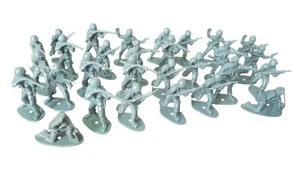 Soldatini giocattolo plastica verde vintage 5 cm esercito militare anni 70 made in Hong Kong - Foto 1 di 5
