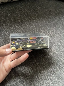 Minichamps 1:43 Sebastian Vettel Red Bull Racing RB6 F1 2010 410100005 - Picture 1 of 4