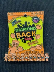 Prendedor comercial Cooperstown 2025 con espalda de diamante para niños parche agrio para niños - Imagen 1 de 2