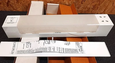 Pack of 2x Shaver Lights with Dual Voltage Sockets & Pullcord - RDL :A4