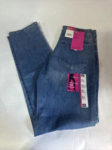 NEW Lee Classic Fit Stretch Straight Leg 8L Just below Waist Pearl Blue Jeans - Picture 1 of 6