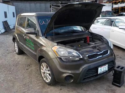 Used Front Right Seat Front fits: 2012 Kia Soul bucket air bag cloth manual w/o Foto 1 de 4