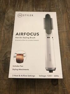 In Styler Airfocus Hot Air Styling Brush 2 Attachments 3 Airflow Settings White