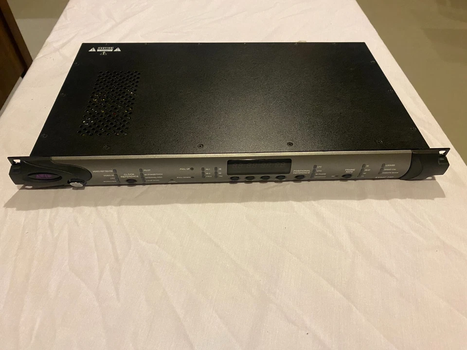 Avid Sync 9900-38924 HD Master Clock - Image 1 of 4