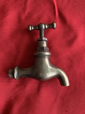 robinet ancien en bronze - Photo 1/4