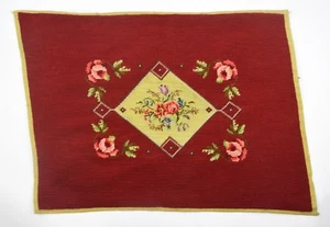Vintage Needlepoint Floral Bouquet of Flowers Petite Point Place Mat Pillow Kit - Picture 1 of 3