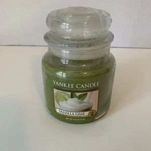 Yankee Candle Vanilla Lime 14,5 oz Medium Jar Candle Green NEU - Bild 1 von 8
