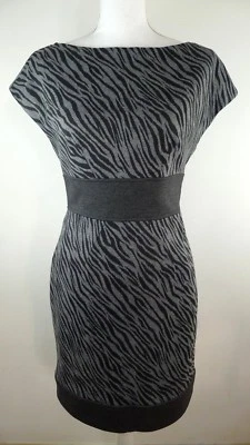Muse Black/Gray Animal Print Stretch Knit Cap Sleeve Boat Neck Sheath Dress 8 - Image 1 of 4