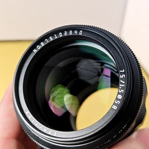 TTArtisan 75mm F1.5 Lens for M42 Mount SwirlyBokeh Full Frame Manual Focus Prime - Picture 1 of 9
