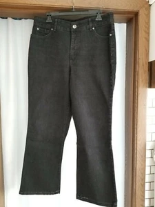 Damen Jeanshose im Neuzustand. Marke-Nine West Jeans. Größe-14, Farbe-dunkelbl - Bild 1 von 2