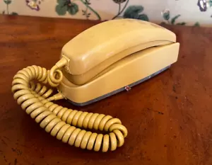 Vintage 1980's ITT Harvest Gold Retro Rotary Dial Telephone NIB - Picture 1 of 5