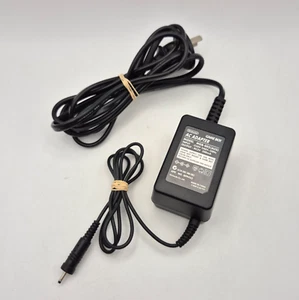 Genuine Nintendo Game Boy AC Adapter Model MGB-005 (AUS) Official Product - Picture 1 of 4
