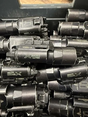 Genuine Surefire X300 Ultra Torch - Image 1 of 3