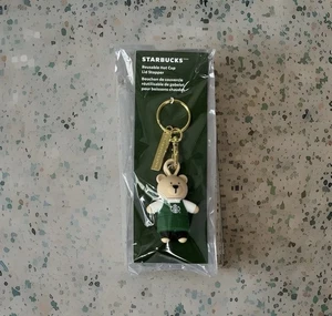 Starbucks Reutilizable Taza Caliente Tapa Tapón OSO 2025 Llavero Bearista en mano raro - Imagen 1 de 5